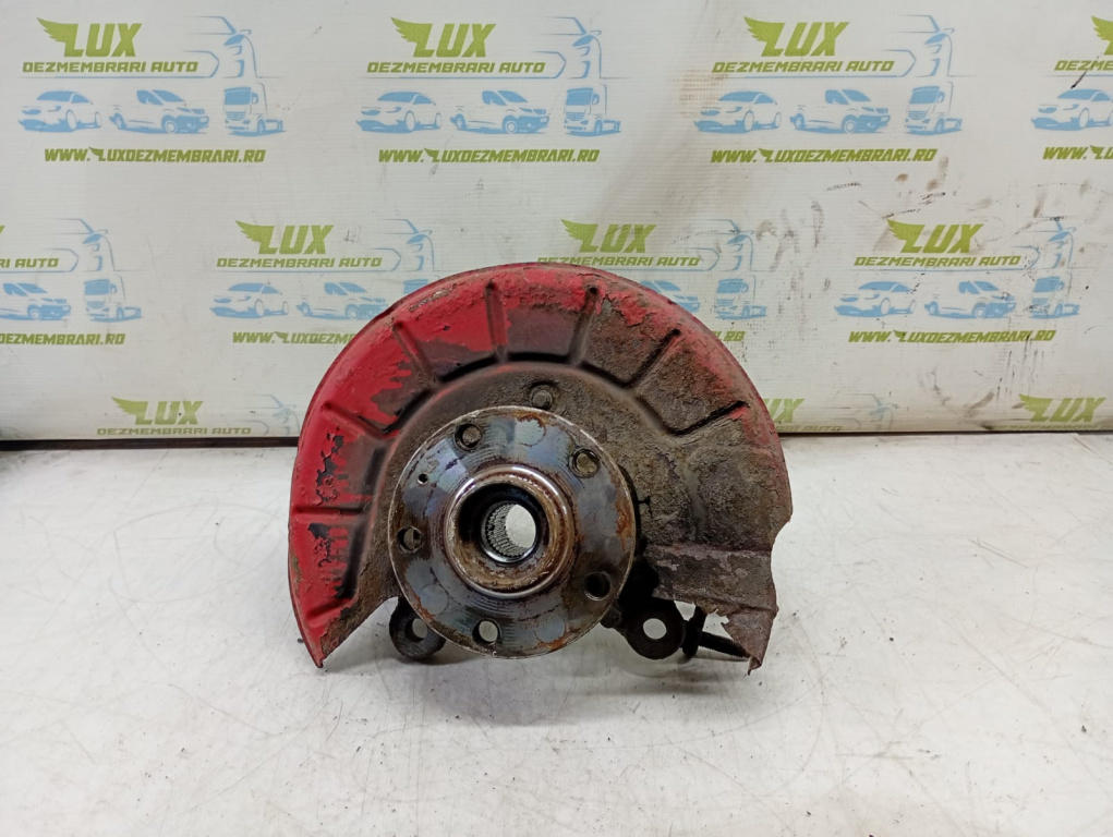 Fuzeta stanga fata Volkswagen VW Touran [2003 - 2006] 1.9 tdi AVQ