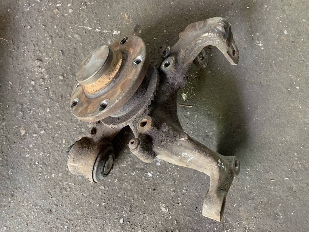Fuzeta stanga spate Audi A4 B7 [2004 - 2008] Avant wagon 5-usi 2.0 multitronic (131 hp) 2.0 - ALT
