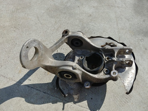 Fuzeta stanga spate audi a4 b8 8k 2.0 tdi