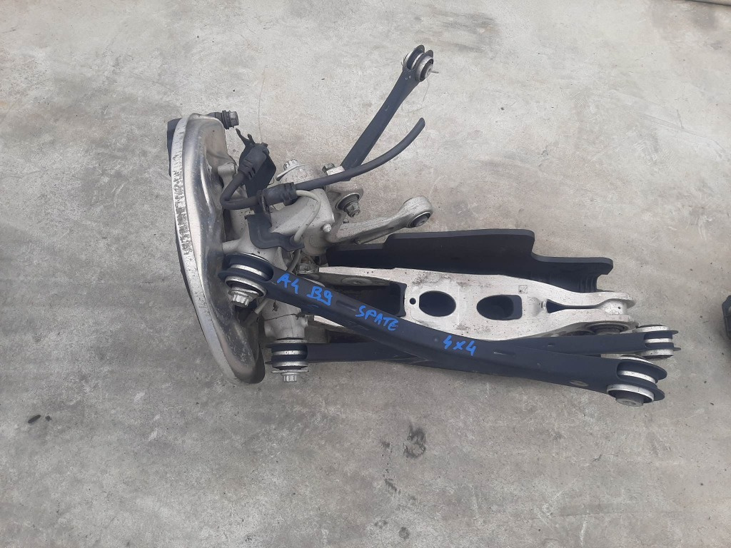 Fuzeta stanga spate audi a4 b9 4x4 2.0 tdi 8w0505435aa