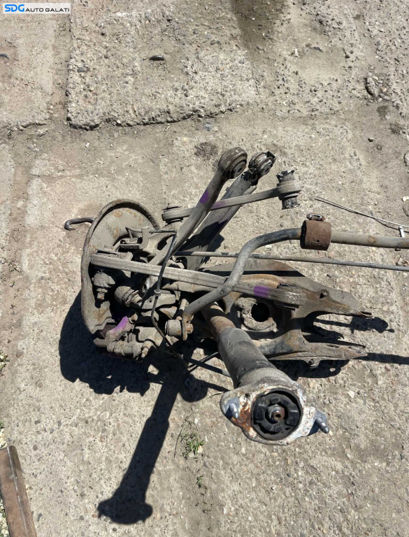 Fuzeta Stanga Spate cu Rulment Senzor ABS de pe Punte Spate Mercedes Clasa C Class W204 C180 C200 C220 C250 C300 C320 2007 - 2014 [B4144]