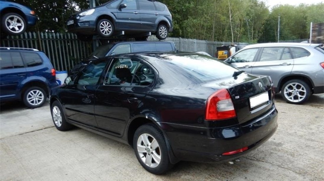 Fuzeta stanga spate Skoda Octavia II 2009 Hatchback 1.9