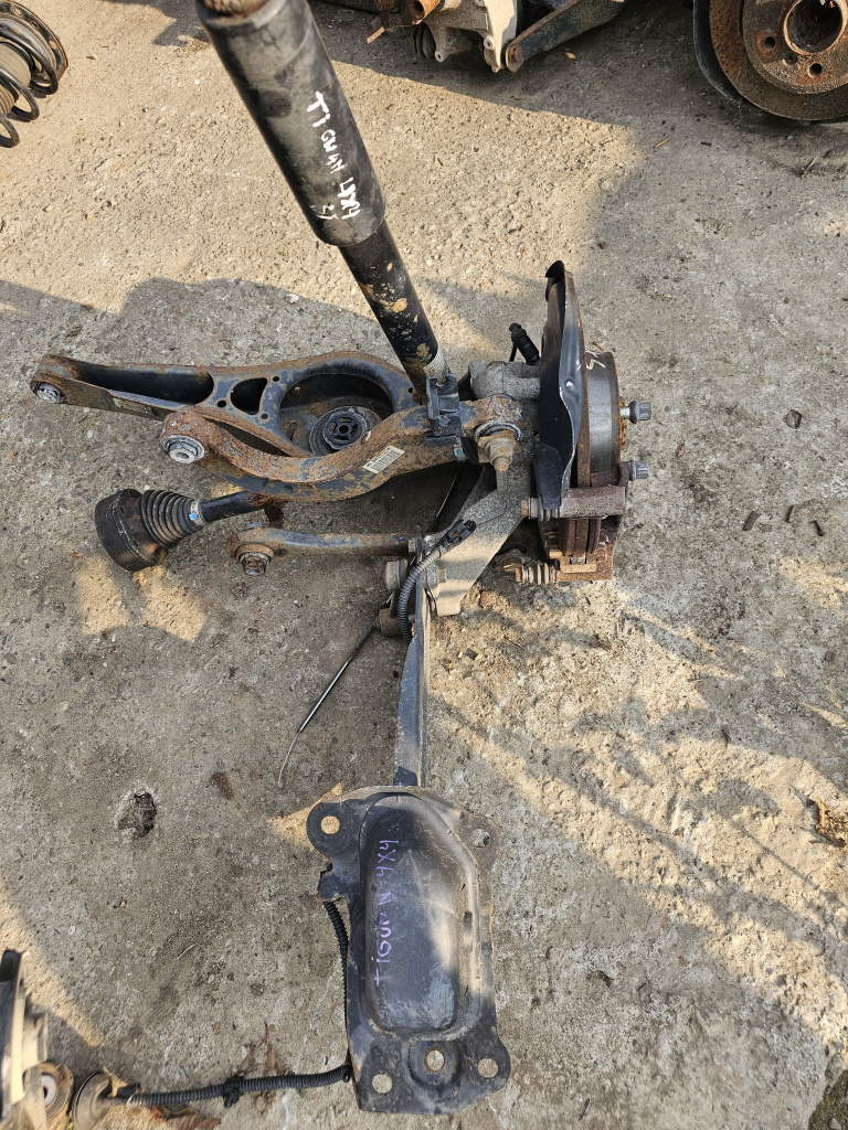 Fuzeta stanga spate Volkswagen Tiguan 2.0 Motorina 2013
