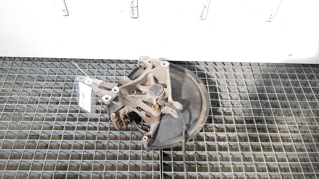 Fuzeta stanga spate Vw Passat (3C2) 2.0 tdi, 3C0505435F (id:385957)