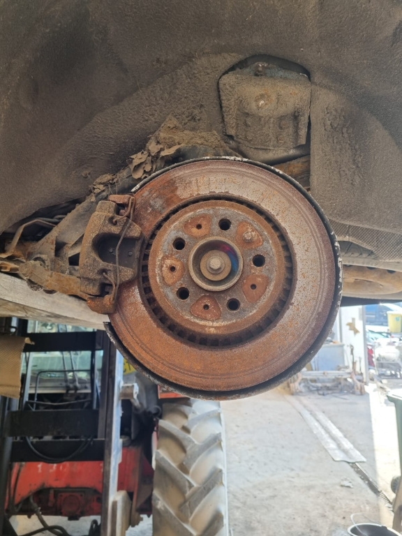 Fuzeta Volvo Xc90 1 2002 > D5 D 5244 T Motorina Spate Stanga