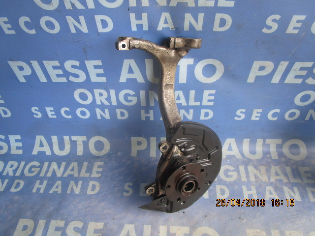 Fuzete Audi A4 2.5tdi Quattro; 8E0407242 (fata)