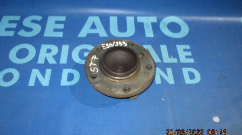 Fuzete BMW E90 318i; 6765154 (fata, doar butucul)