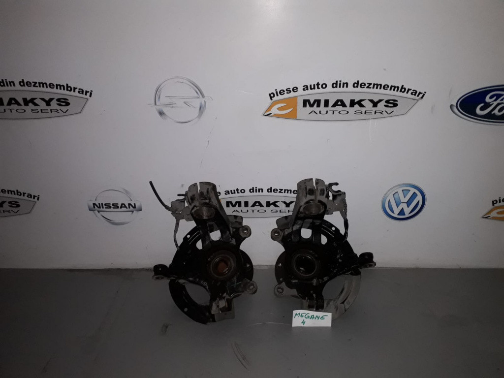 Fuzete fata Renault Megane 4