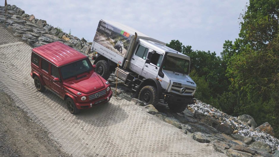 G-Class si Unimog in off-road