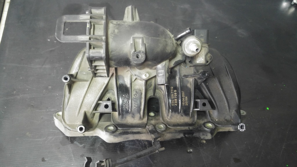Galerie admisie 1.4 fsi bmy vw touran 1t1 03c129711q