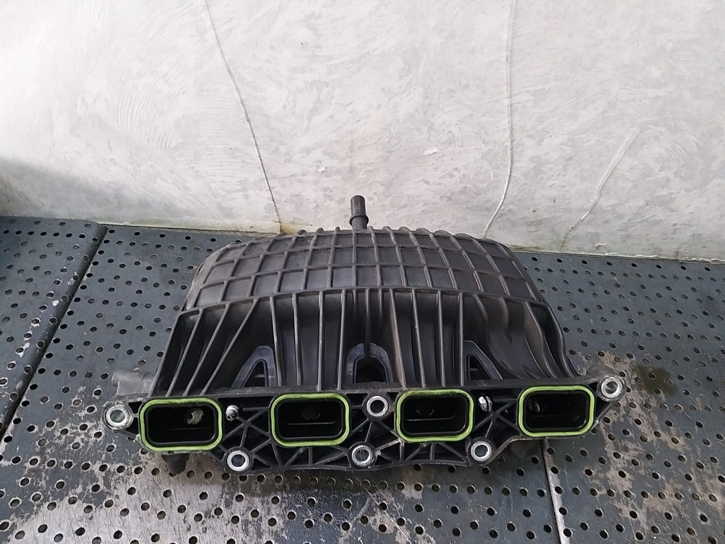 Galerie admisie 1.4 tfsi vw passat b6 3c 03c129711aj