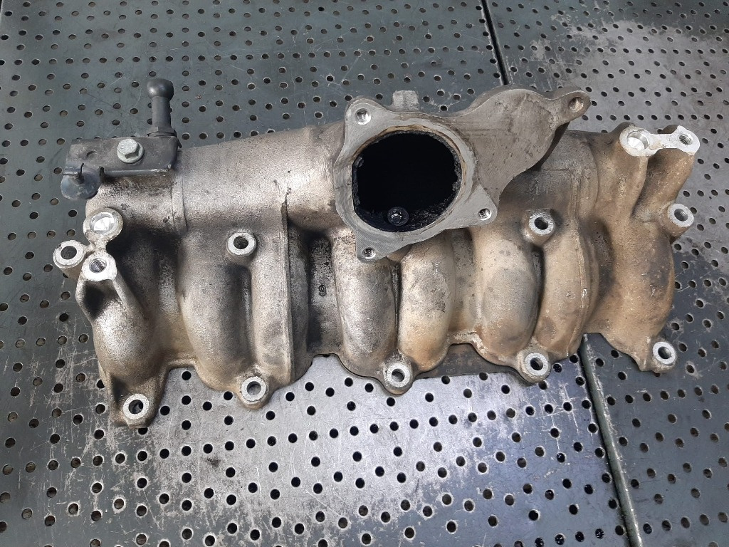 Galerie admisie 2.0 tdi bkd vw golf 5 03g129713