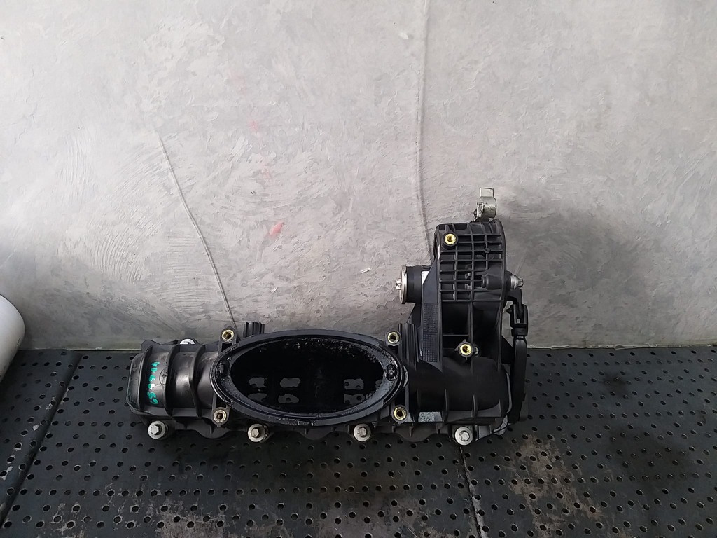 Galerie admisie 2.2 cdi mercedes c class w204 a6510900037