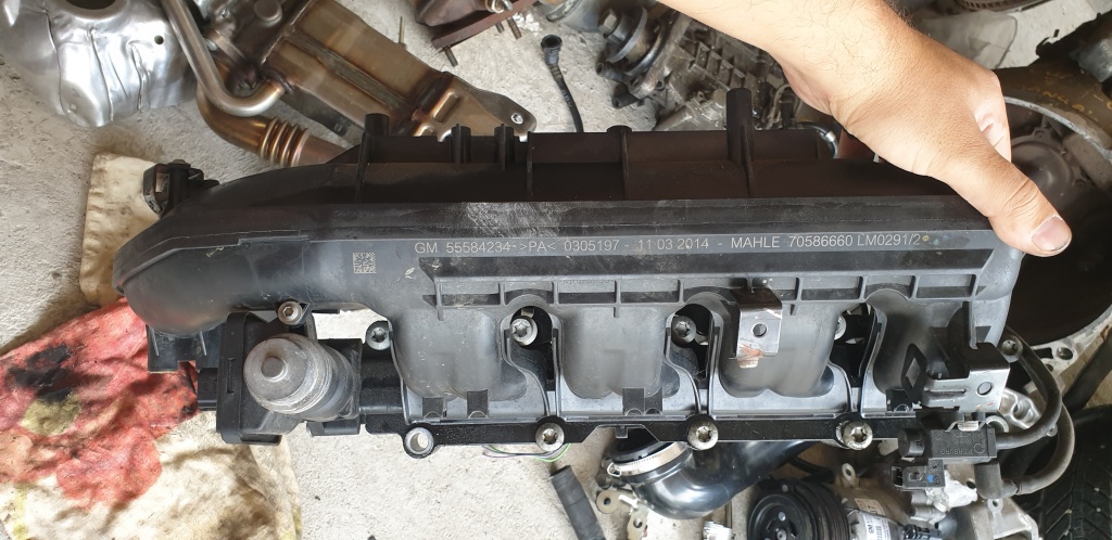 Galerie admisie 55584234 Mahle 70586660 Opel Astra J 1.7 CDTI 131cp