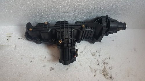Galerie admisie cu clapete cod 03l129711aq vw passat b6 1.6 tdi