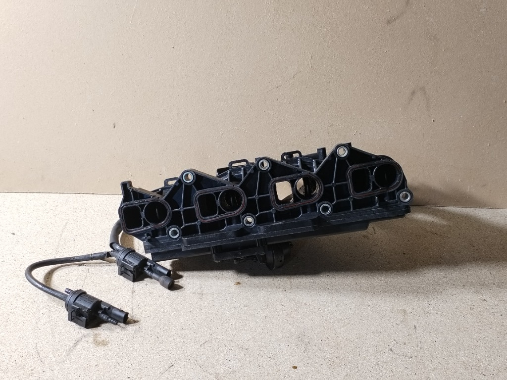 Galerie Admisie cu clapete Mercedes C CLASS W204 2.2CDI A6460902337