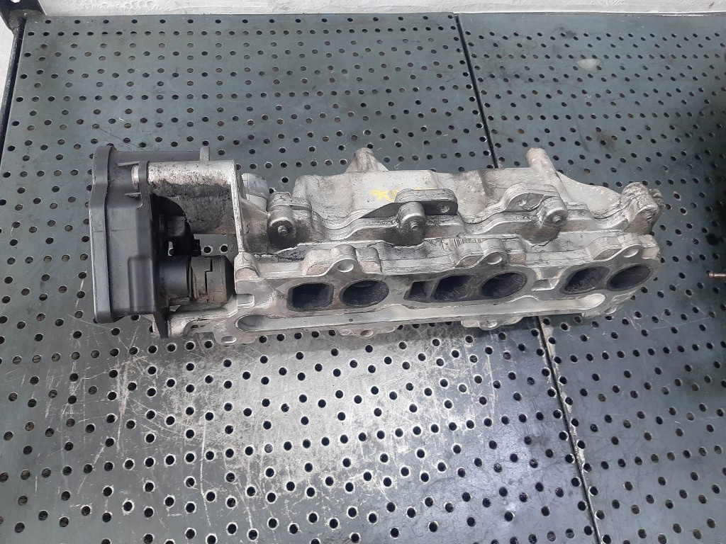 Galerie admisie cu motoras 1.5 di-d smart forfour mitsubishi colt a6390900637