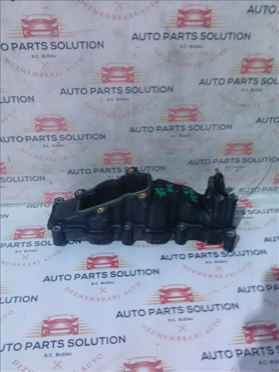 Galerie admisie dreapta AUDI A4 B8 2.7 TDI an fabr. 2010
