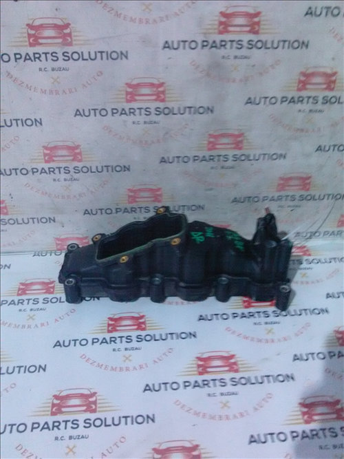 Galerie admisie dreapta AUDI A4 B8 2.7 TDI an fabr. 2010