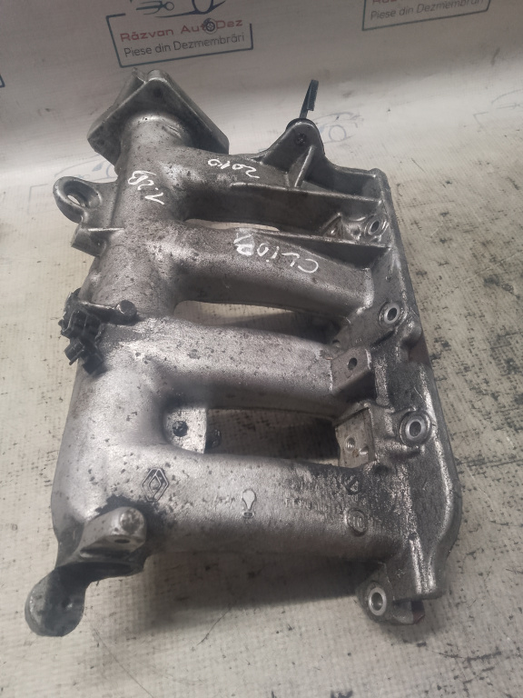 Galerie Admisie Fonta Renault Clio 3 1.2 Benzina 2012, 8200720527