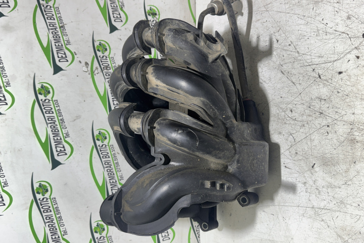 Galerie admisie Ford Focus [1998 - 2004] Hatchback 5-usi 1.6 MT (101 hp)