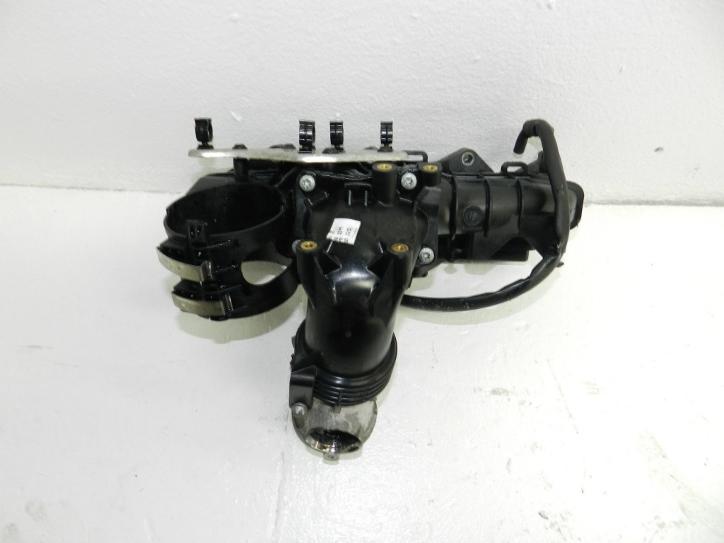 Galerie admisie Mercedes C-class w204 A6460902337