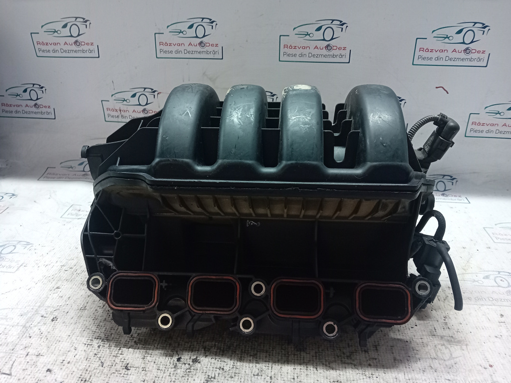 Galerie Admisie Plastic Volkswagen Golf 5 1.6 2007, 03G129709F