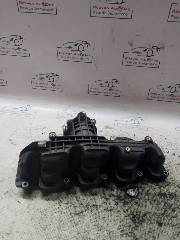Galerie Admisie Plastic Volkswagen Jetta 1.6 2012, 03L129711AL