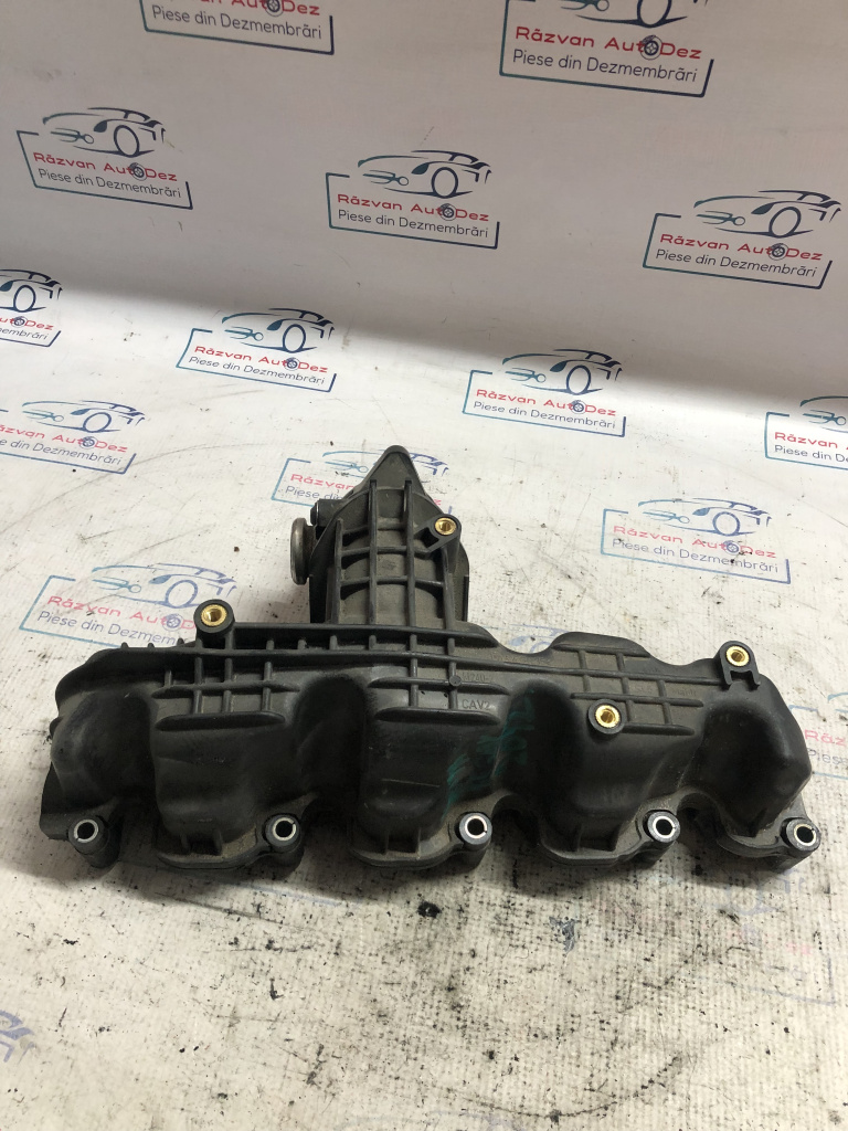 Galerie Admisie Plastic Volkswagen Jetta 1.6 Motorina 2012, 03L129711AL
