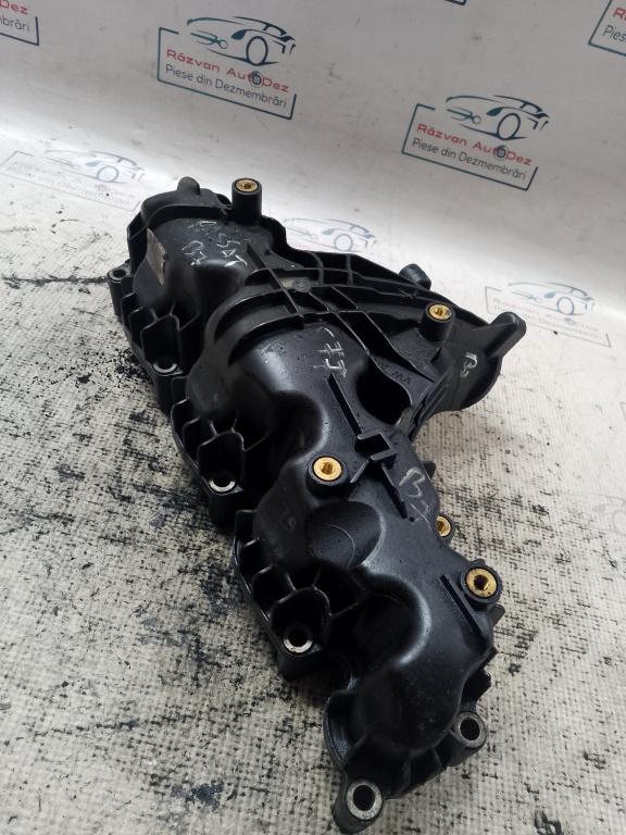 Galerie Admisie Plastic Volkswagen Passat B7 2.0 2011, 03L129711AN