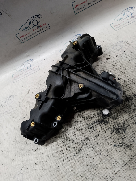 Galerie Admisie Plastic Volkswagen Tiguan 2.0 2008, 03L129711AN