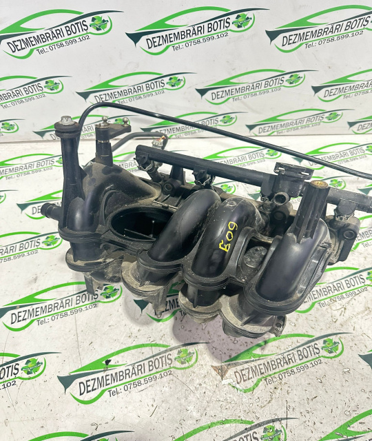 Galerie admisie Renault Clio 2 [1998 - 2005] Symbol Sedan 1.4 MT (75 hp)