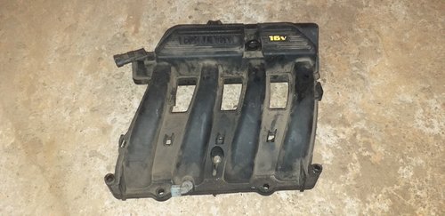 Galerie Admisie Renault Clio Symbol 1.4 16 Valve