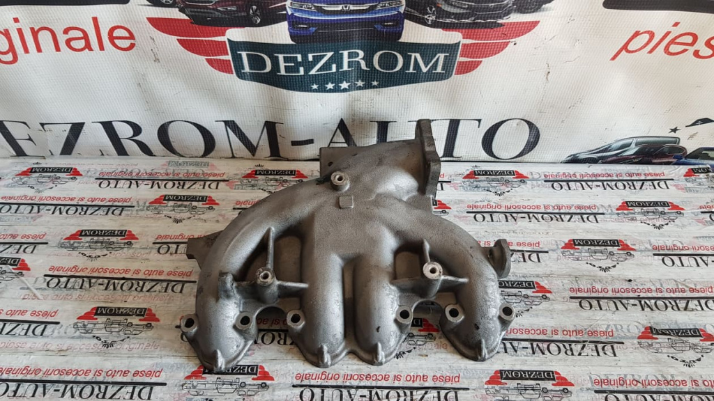 Galerie admisie VW Passat B6 1.9 tdi 105 cai motor BXE cod piesa : 03G129713C