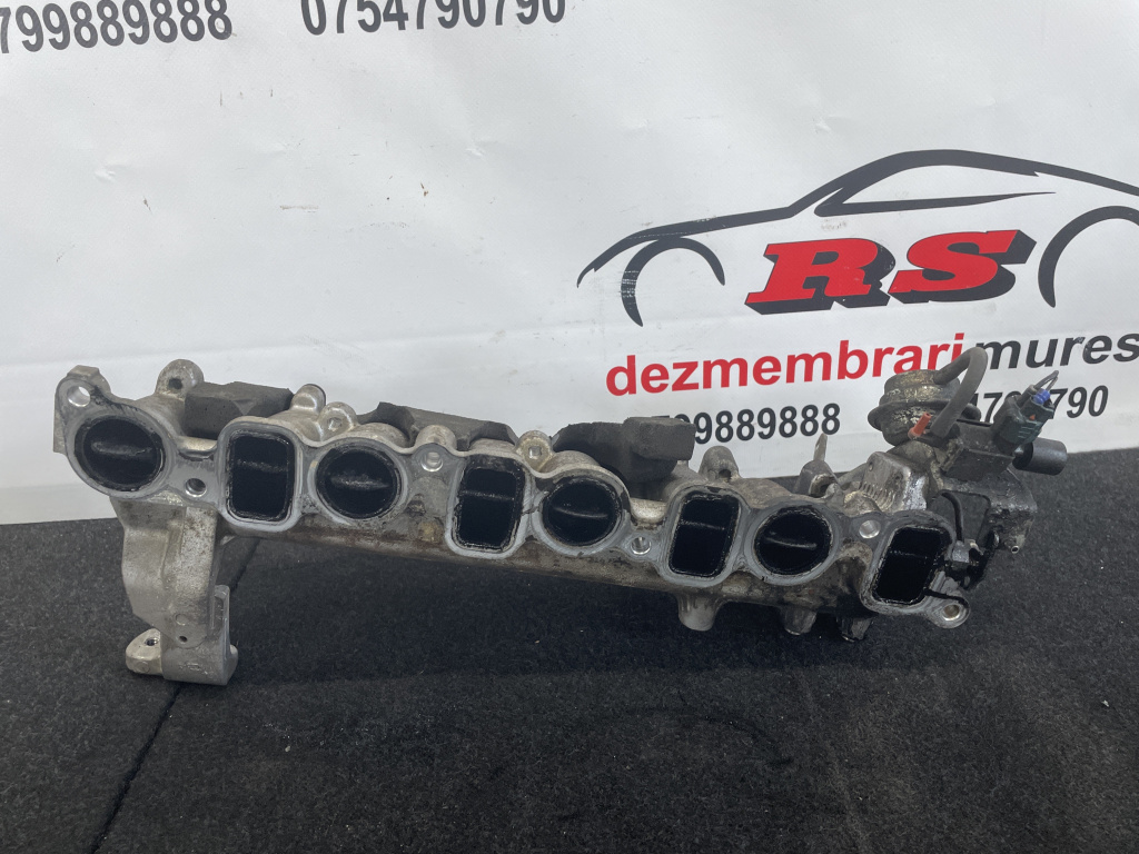 Galerie de admisie Toyota Hilux 2.5 D4D 4x4 Manual sedan 2007 (cod intern: 231613)