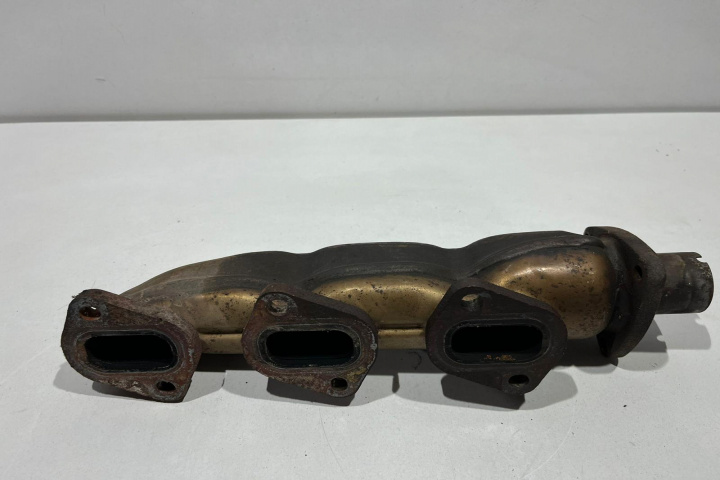 Galerie de evacuare dreapta 3.0 TDI 059253034 Audi A6 4F/C6 [2004 - 2008]