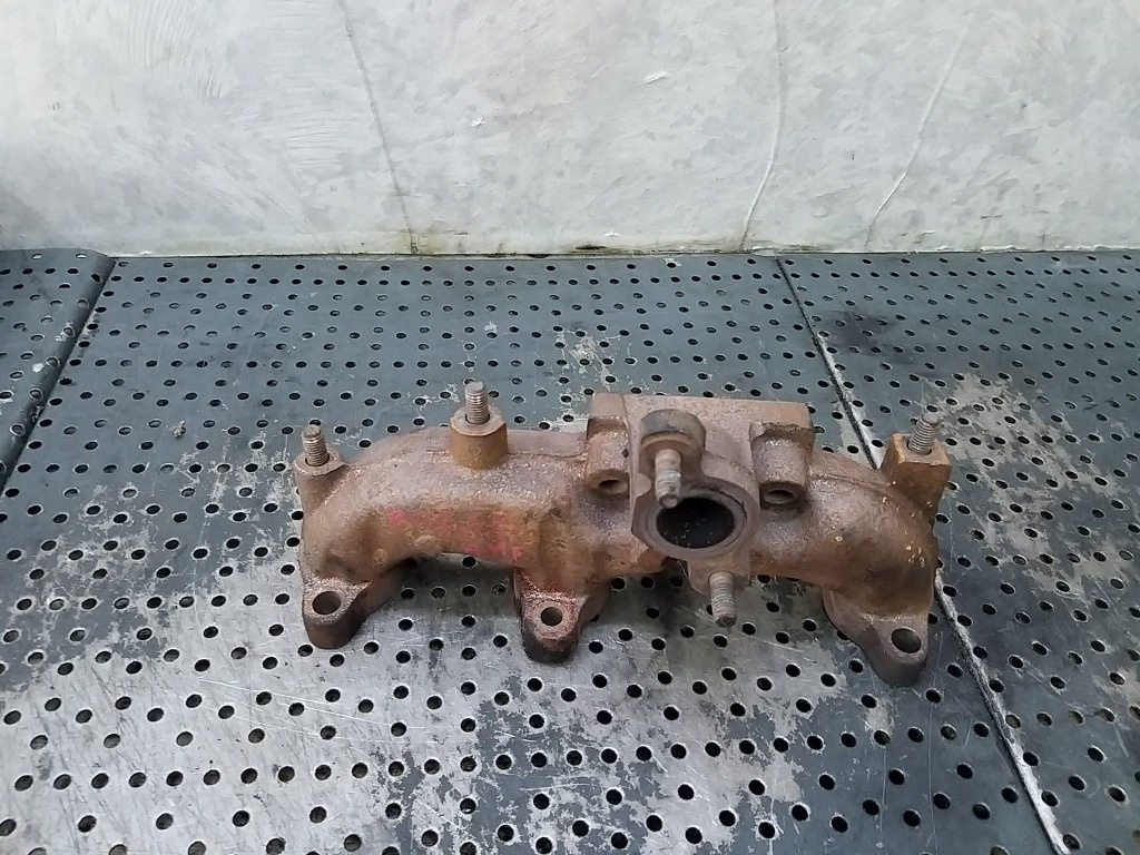 Galerie evacuare 1.4 tdi vw polo 6n 045253033