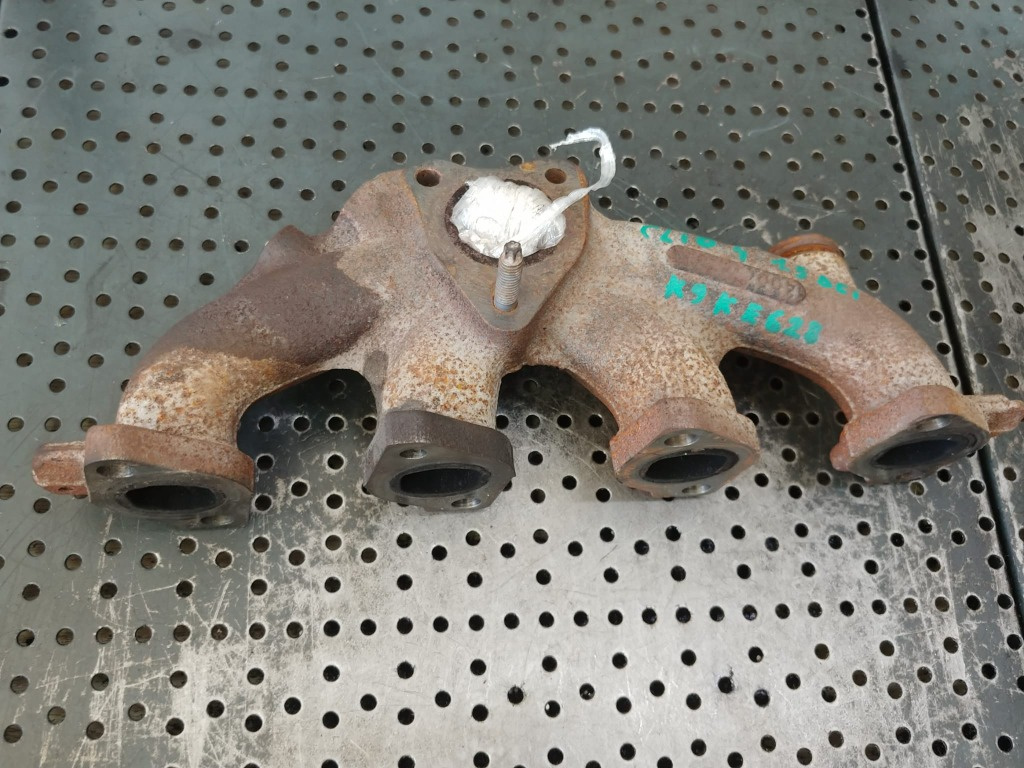 Galerie evacuare 1.5 dci k9ke628 renault clio 4 captur 40042975r