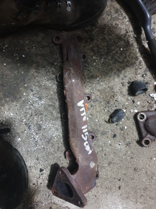 Galerie Evacuare Mercedes Vito 2.2CDI w639 150CP 2003-2006