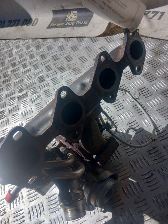Galerie evacuare Renault Laguna 3 2.0 DCI an 2008 cod 82443150
