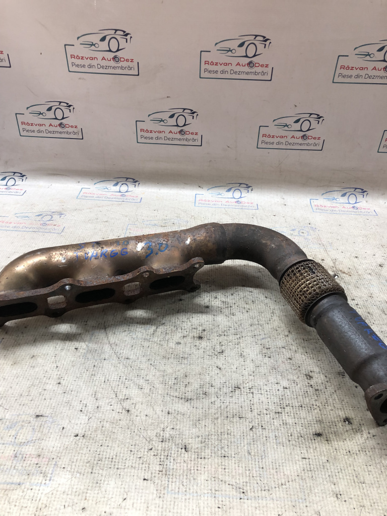 Galerie evacuare stânga Volkswagen Touareg 3.0 2012, 05925303