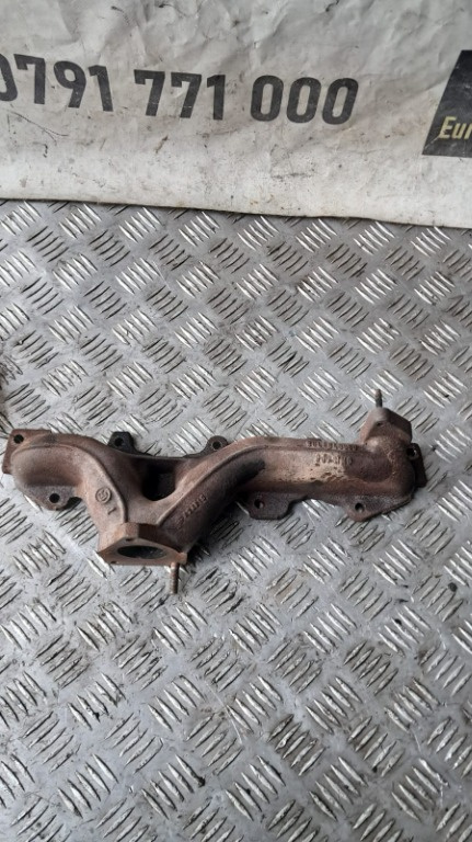 Galerie evacuare Volvo V50 2.0 D 136Cp an fab. 2010 cod 9646849080