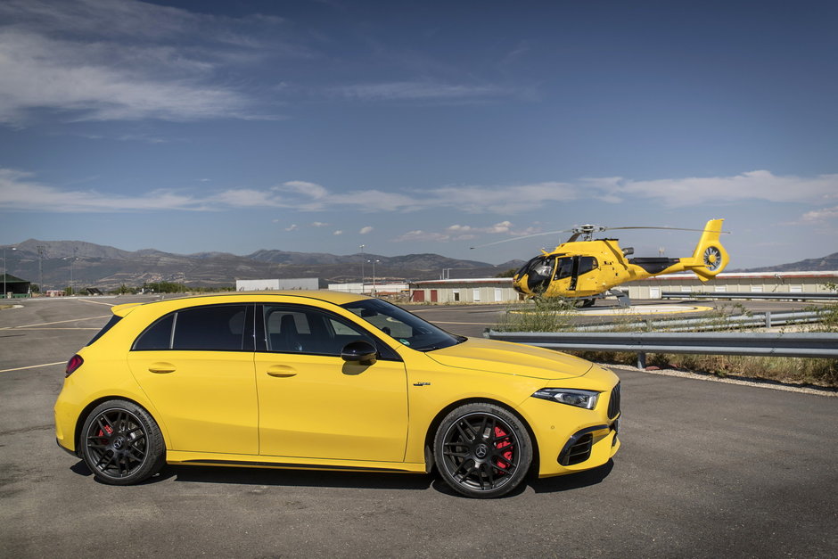 Galerie foto Mercedes-AMG A45 si CLA45