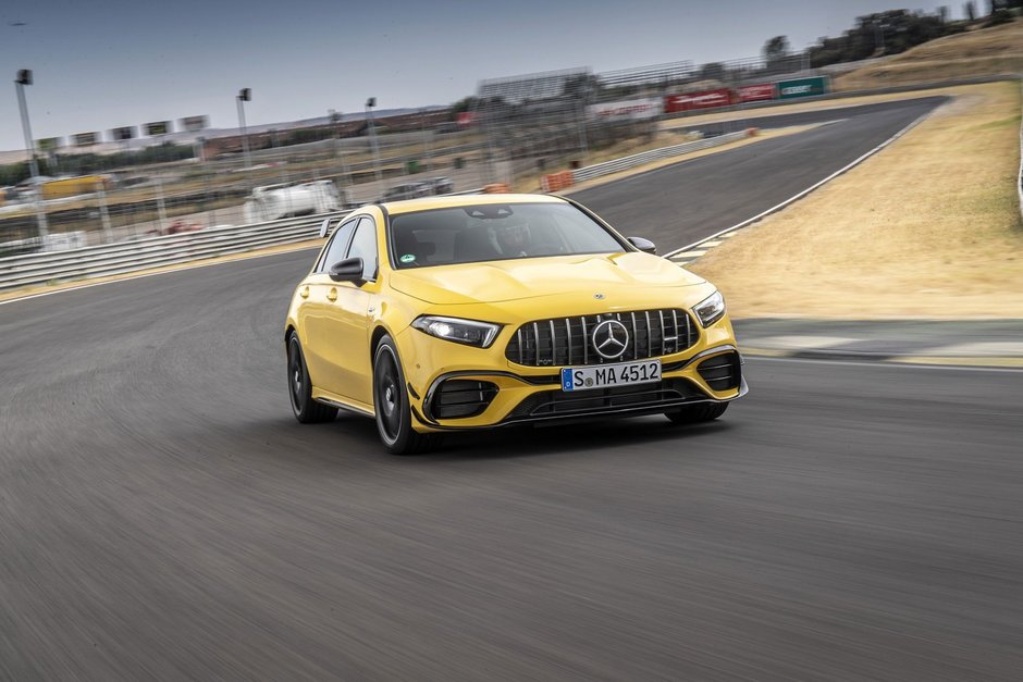 Galerie foto Mercedes-AMG A45 si CLA45