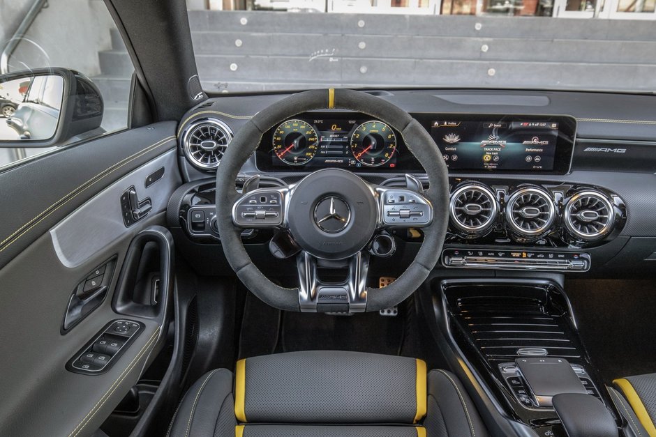 Galerie foto Mercedes-AMG A45 si CLA45