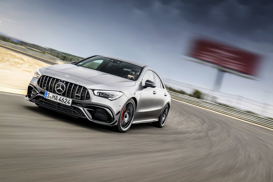 Galerie foto Mercedes-AMG A45 si CLA45