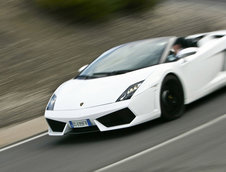 Gallardo LP560-4 Spyder debuteaza la Los Angeles Auto Show