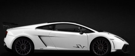 Gallardo LP570-4 SuperLeggera vine in curand...