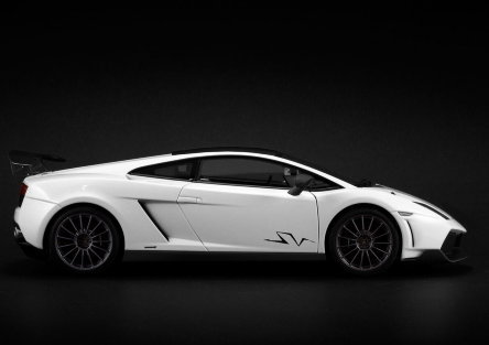 Gallardo LP570-4 SuperLeggera vine in curand...