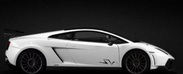 Gallardo LP570-4 SuperLeggera vine in curand...